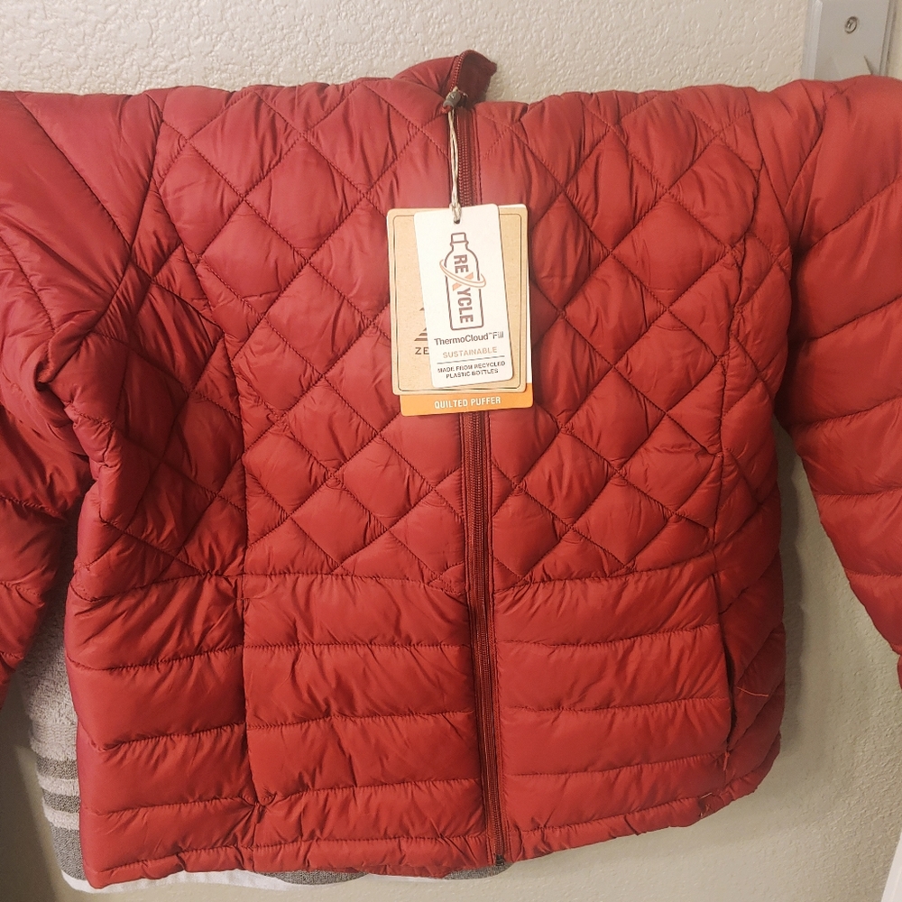 Puffer Jacket - Picture 2 of 7